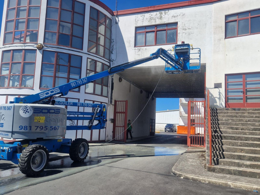 El parque de Bomberos de Ferrol afronta cuatro meses de trabajos de renovación