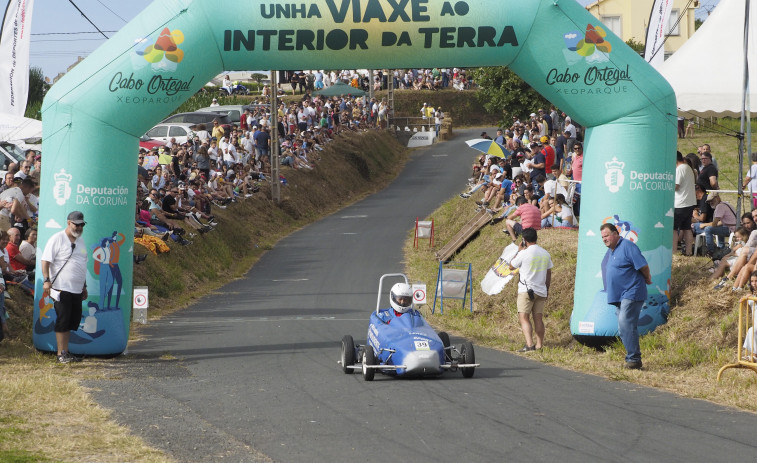 Tarde de vértigo en Valdoviño con las carrilanas a toda velocidad