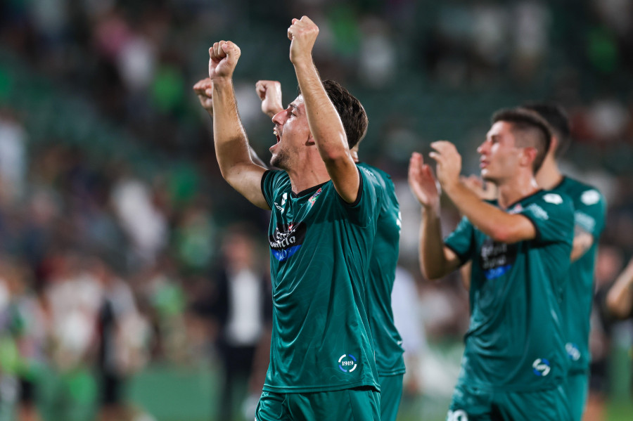 El Oviedo busca la primera victoria ante un Racing de Ferrol crecido