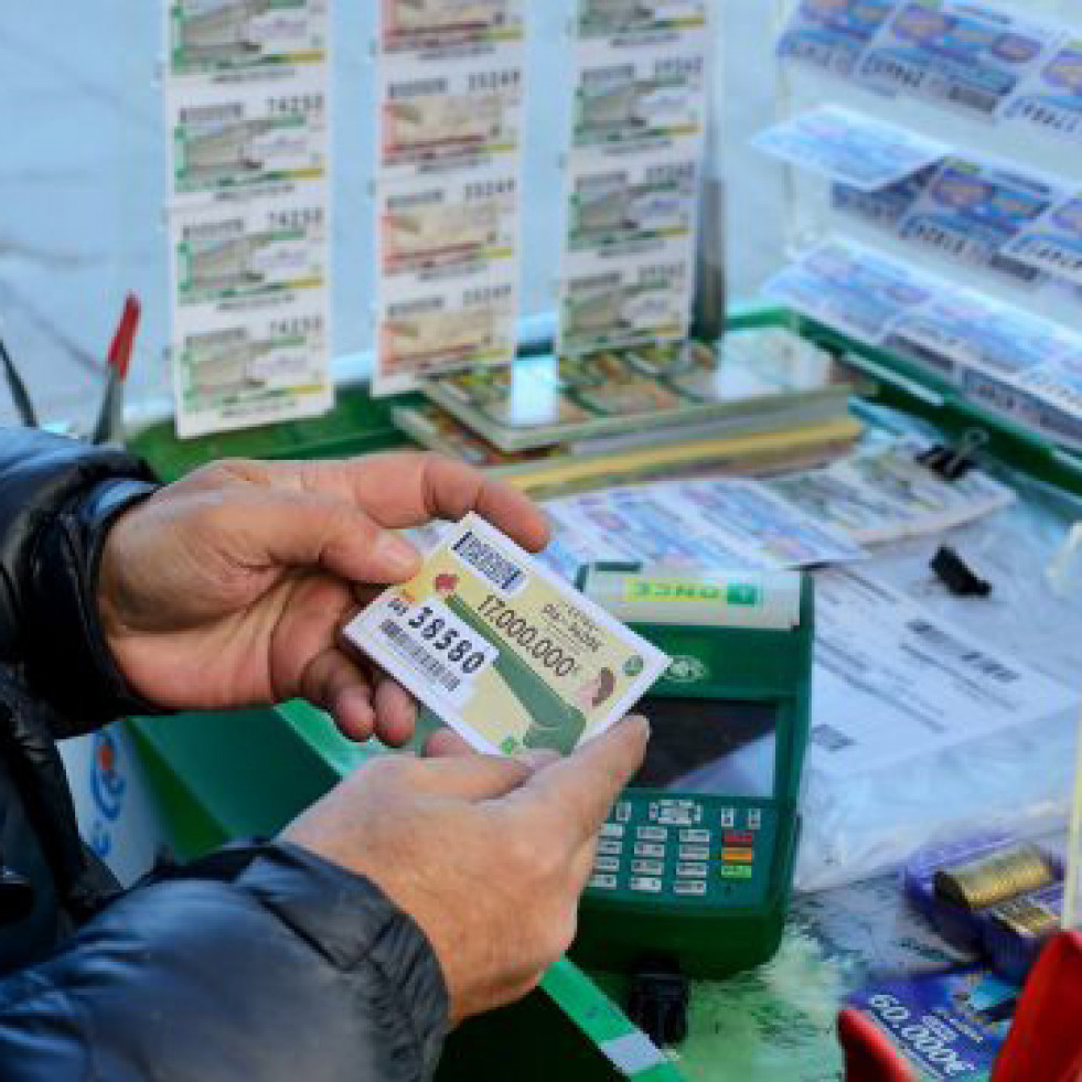 Nuevo premio de la ONCE en el barrio de Caranza