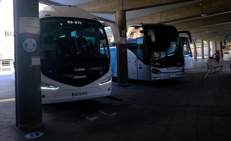 Buses nocturnos especiales entre la plaza de Galicia y Freixeiro en los días grandes de las fiestas de Ferrol