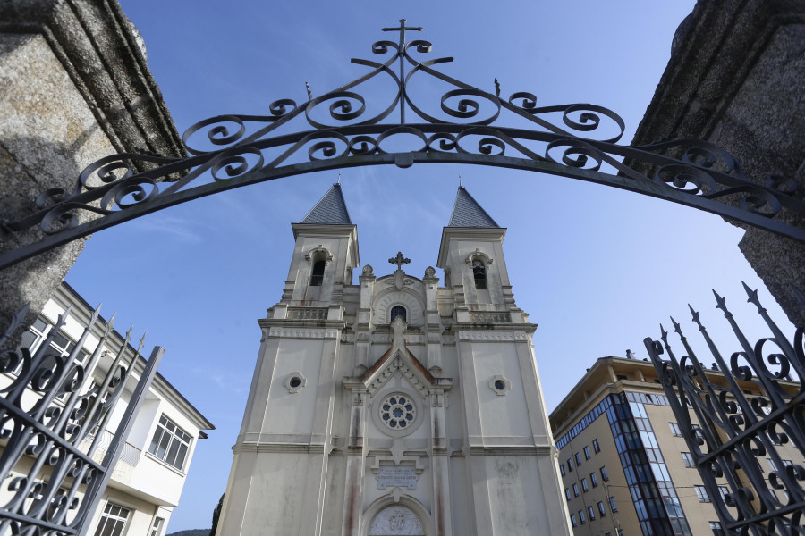 Las obras de la iglesia de Santa Rita  de Xuvia trasladan el culto a la capilla de la fábrica textil