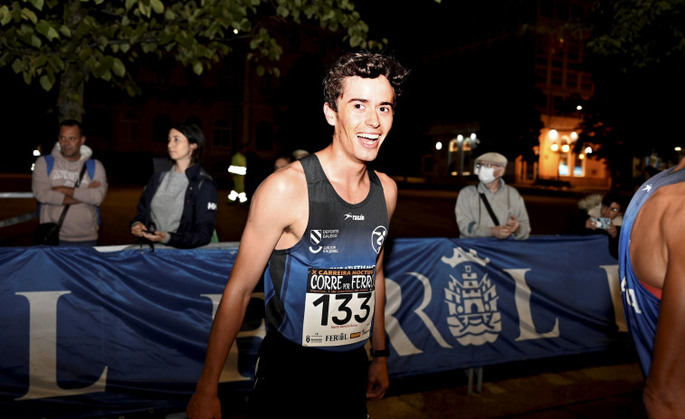 Martín Barreiro y Soledad Leira se imponen en la Carreira Nocturna Corre por Ferrol