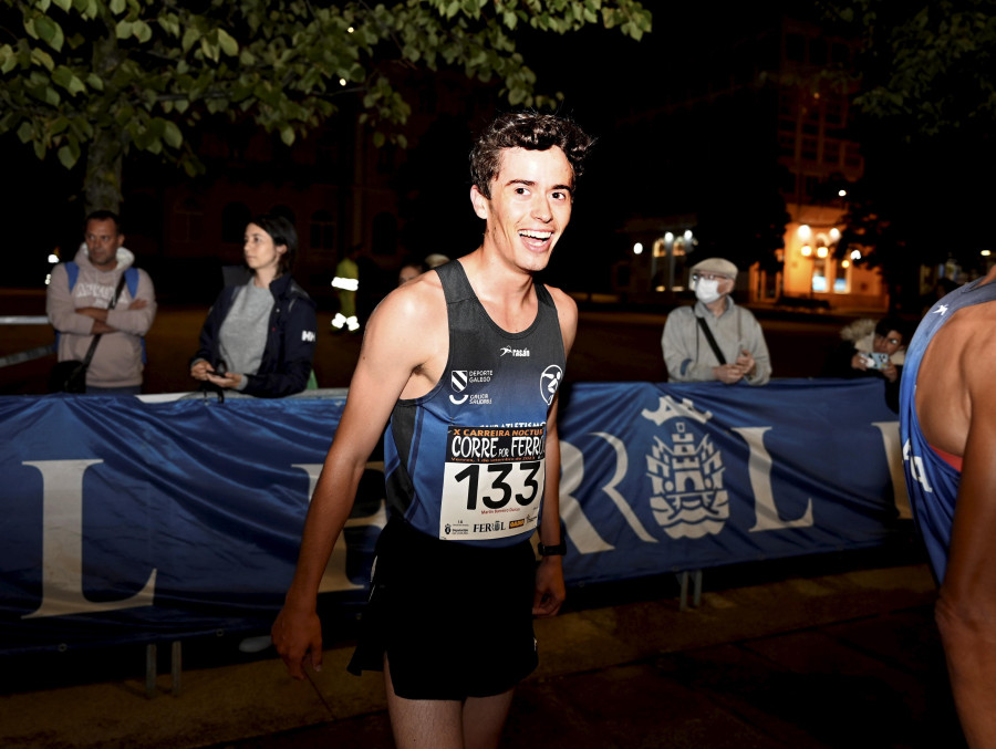 Martín Barreiro y Soledad Leira se imponen en la Carreira Nocturna Corre por Ferrol