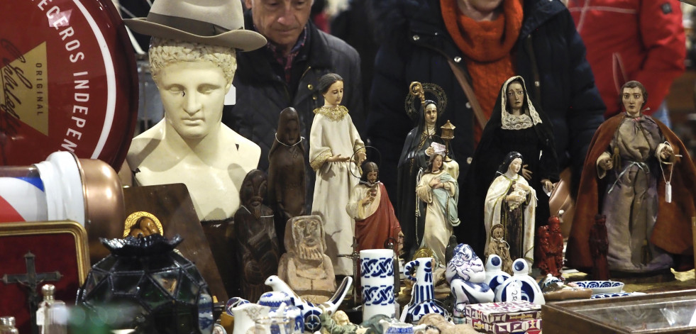 ¿Eres amante del coleccionismo? Tienes una nueva cita con lo vintage en Narón