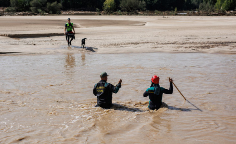 La Guardia Civil reanuda la búsqueda de los desaparecidos tras el temporal