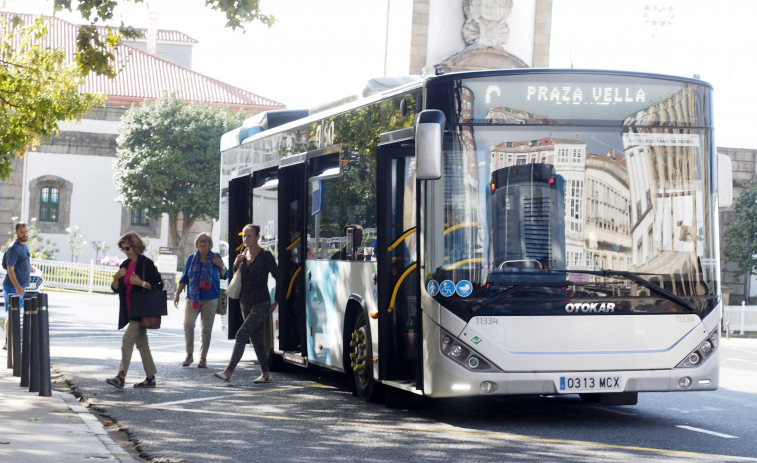 La gratuidad del transporte público llega a más de 12.600 jóvenes en la comarca