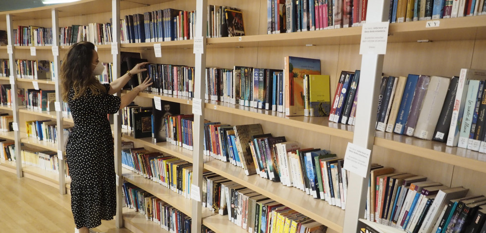 El Día Mundial de la Poesía llega el próximo sábado a la biblioteca de Narón
