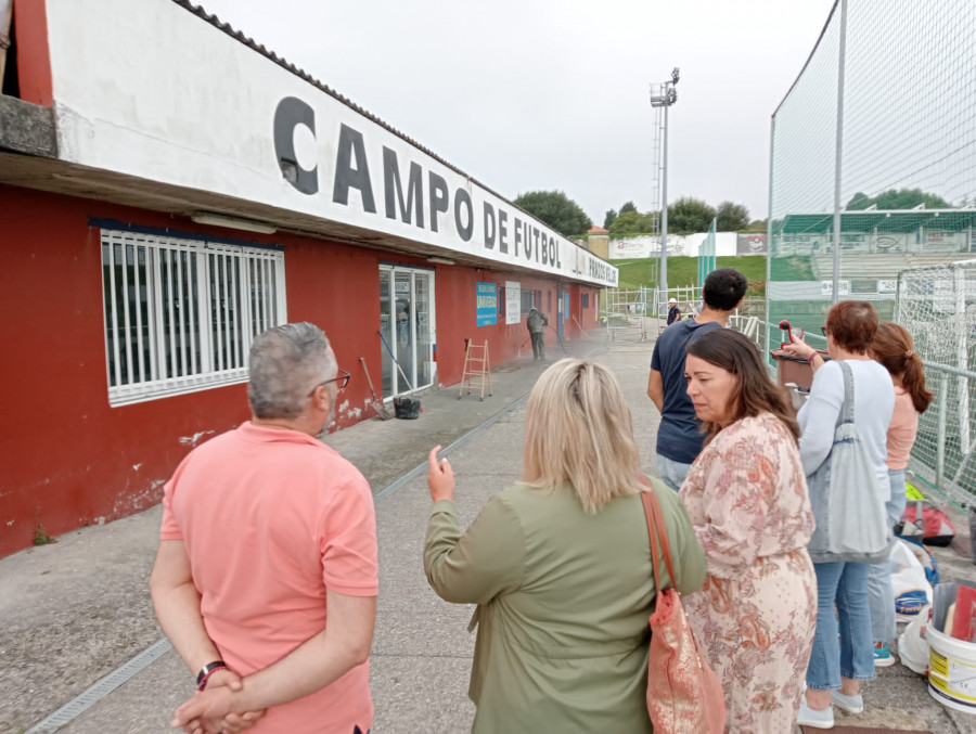 Iniciadas as obras de mellora dos vestiarios do campo de fútbol “Prados Vellos” de Ares