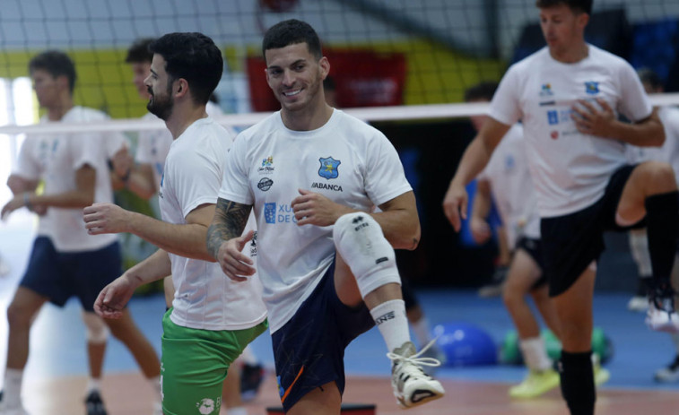 El Intasa San Sadurniño disputa su primer duelo oficial ante el Vigo en la Copa Galicia