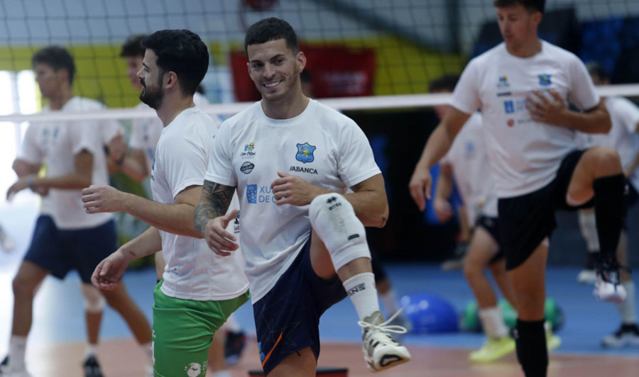 El Intasa San Sadurniño disputa su primer duelo oficial ante el Vigo en la Copa Galicia