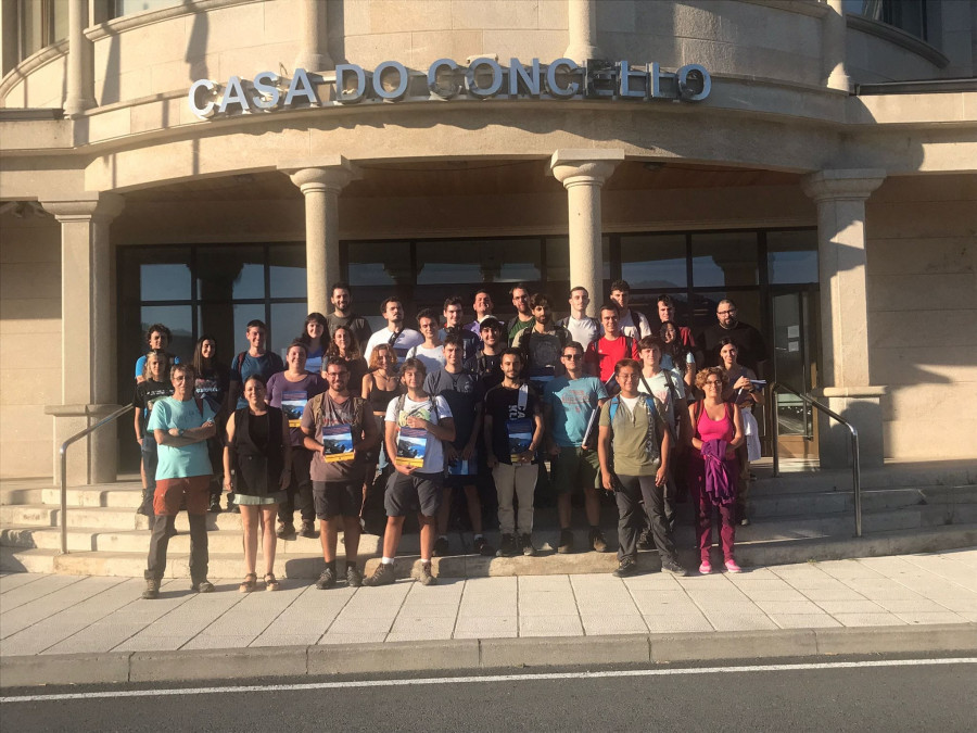 Alumnado de cuarto de Geología de la Complutense visita el territorio del Xeoparque Cabo Ortegal