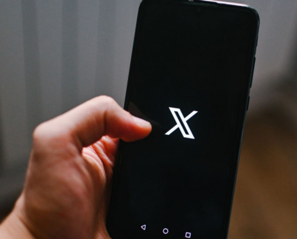 XexTwitter