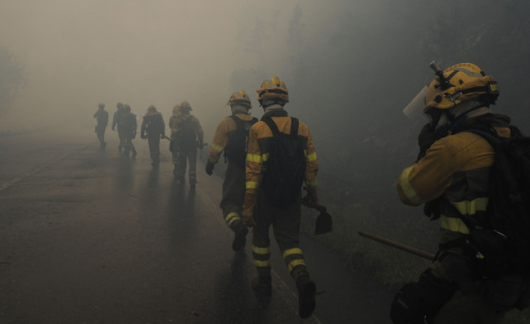 Estabilizado el fuego de Vilariño de Conso y extinguido el de Lobeira