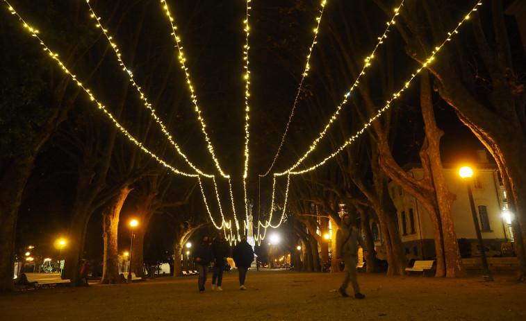 El Concello adjudica la ornamentación navideña, que contará con 500 elementos lumínicos