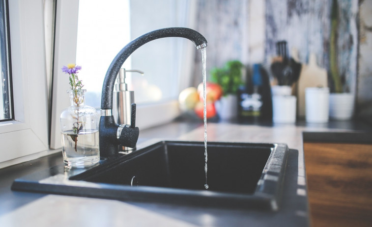 Mañón prohíbe hasta nuevo aviso el consumo de agua del grifo en Grañas