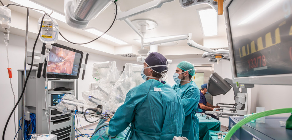 La cirugía robótica mejora la recuperación de pacientes de urología