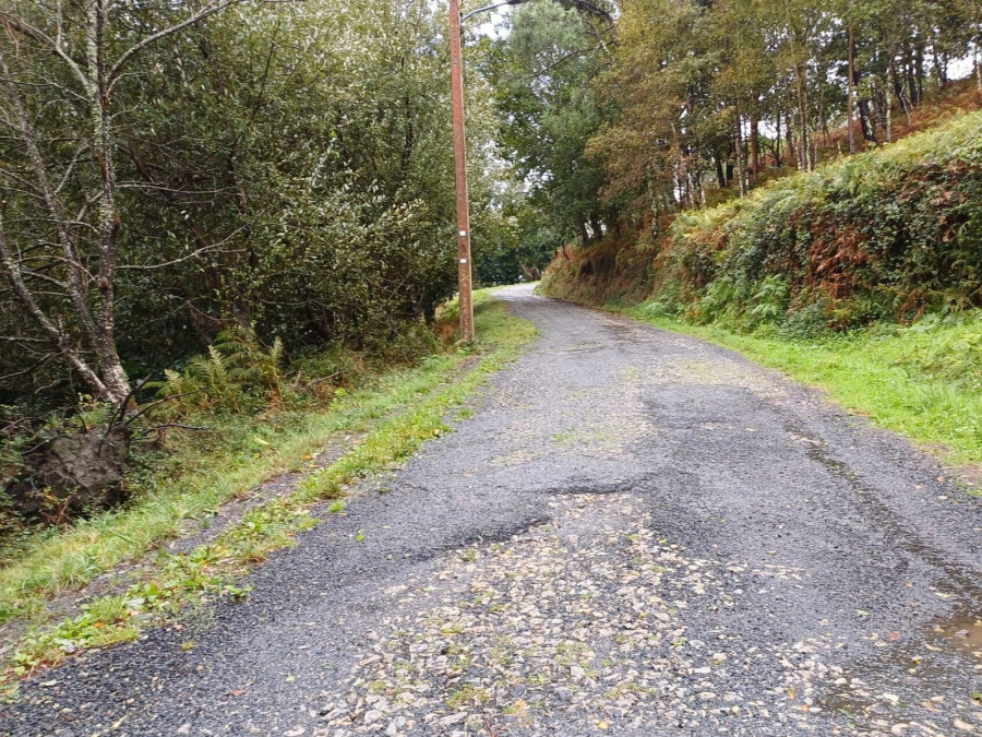 Neda adxudica por máis de 58.000 euros a pavimentación de camiños na parroquia de Anca