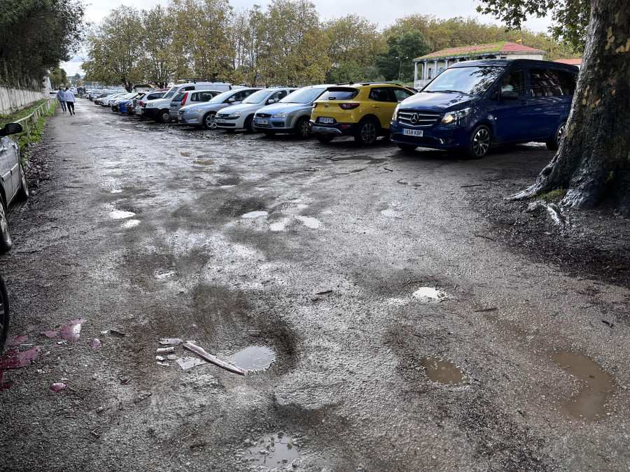 Los baches, algunos inmensos, más de lo mismo en el Sánchez Aguilera