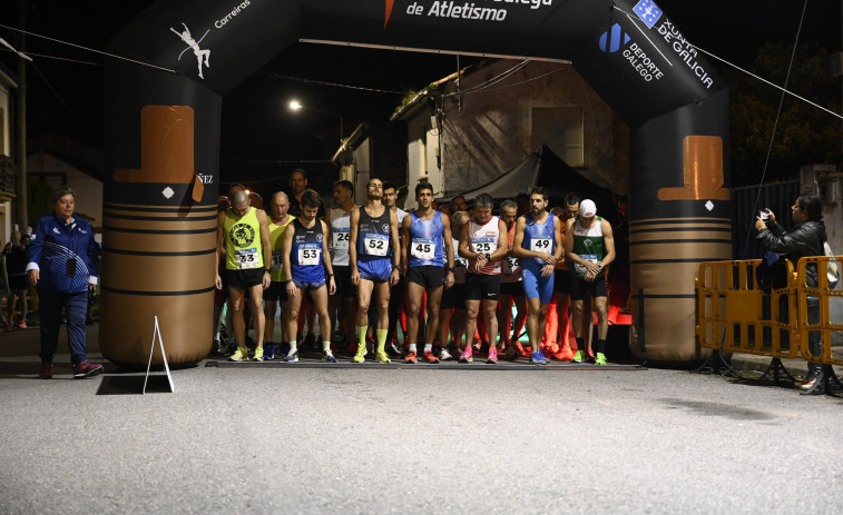 Más de un centenar de atletas en la Milla Nocturna mugardesa