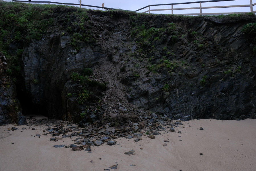 Las fuertes lluvias y los vientos hacen estragos en Ferrol y comarca