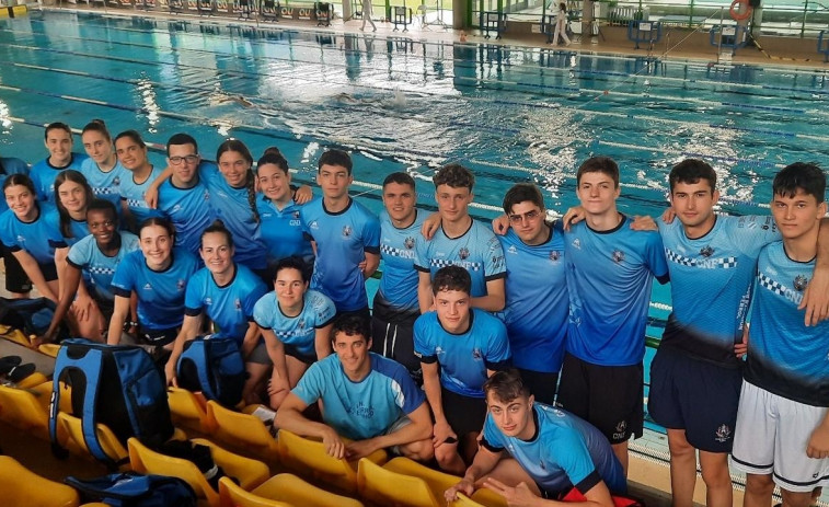 El Natación Ferrol muestra su potencial en Ourense