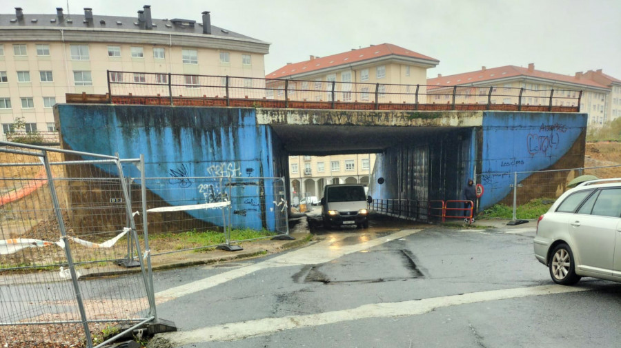 El túnel de la calle Nueva de Caranza, afectado por las obras de As Pías, se reabre durante un mes