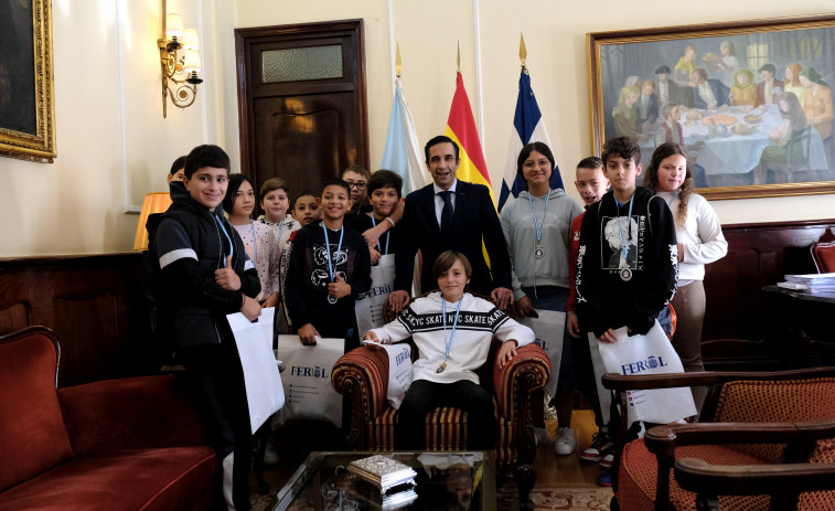 El pleno infantil, preocupado por la recogida de basura y por problemas medioambientales