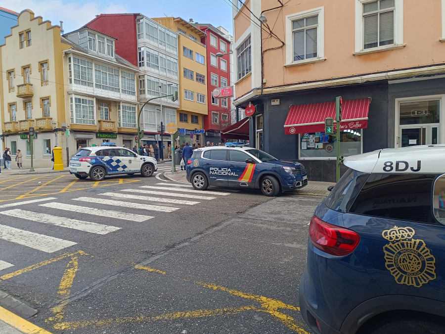 Apresado en Ferrol un ladrón cuando intentaba robar el bolso de una vecina