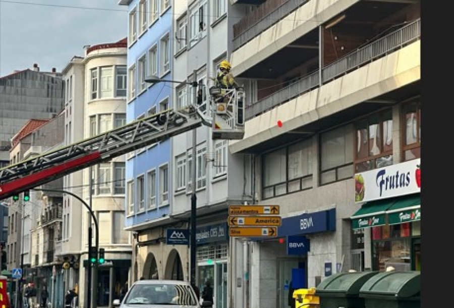 Alertan a los Bomberos de Ferrol porque un familiar no respondía a las llamadas y ya estaba en el tanatorio