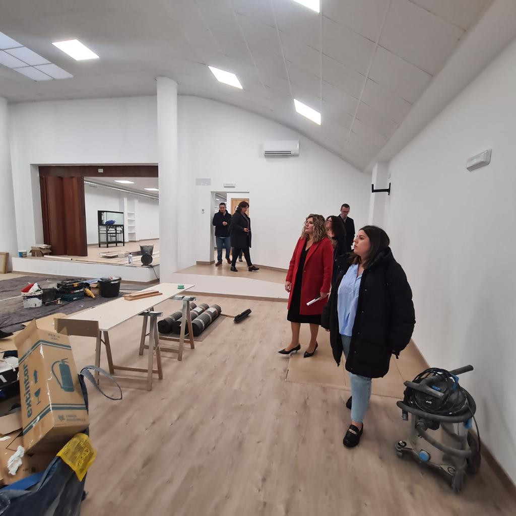 Diputacion visita centro de mayores A Solaina Naron Jorge Meis2