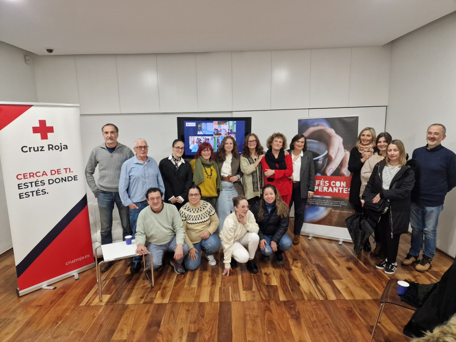 Cruz Roja inicia en Ferrol sus “Cafés con cooperantes” para acercar su trabajo en el exterior