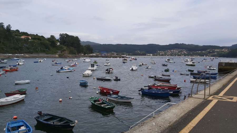 Cortes de tráfico en Cedeira por Os Maios