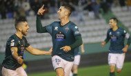 El Racing de Ferrol reina en la locura  (5-4)
