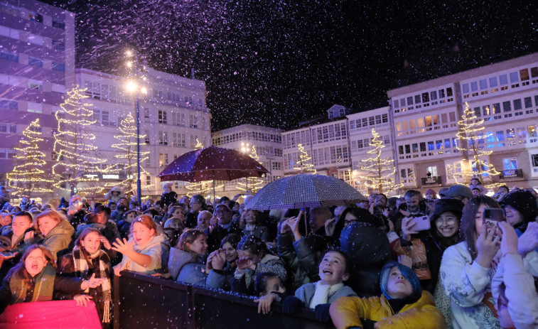 Fiesta en Ferrol para dar la bienvenida a la Navidad en los tiempos del selfi