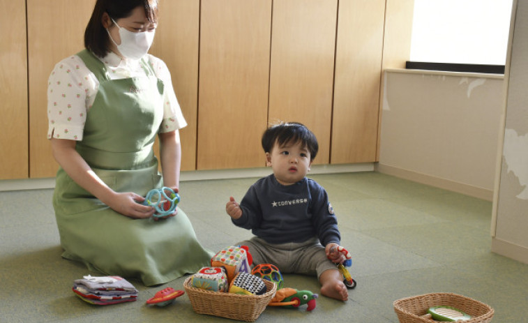 Una empresa japonesa duplica su natalidad tras prohibir las horas extra