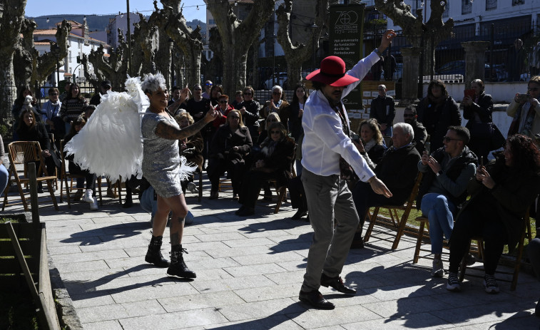 El evento nupcial “Cásate no Camiño” entrega a Asotrame una recaudación de 1.200 euros