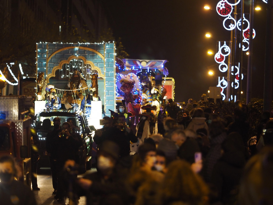 Los Reyes Magos saludarán a los niños  desde el muelle de Ferrol antes de iniciar la cabalgata