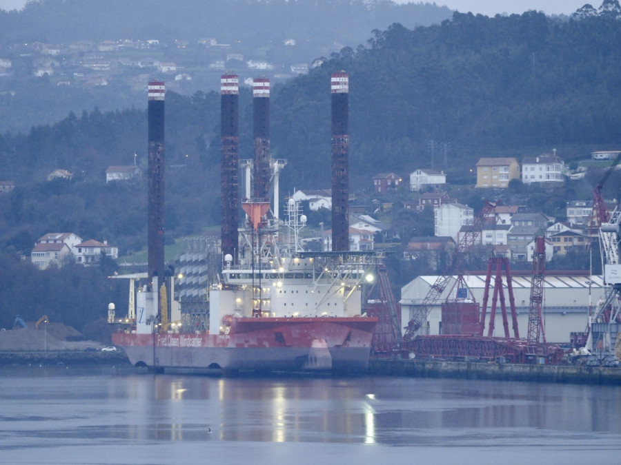 El área de Reparaciones de Navantia Fene recibe al buque offshore “Brave Tern”