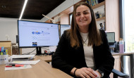 Unha investigadora do Citeni entre 