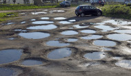 Estacionar en un paisaje lunar como aparcamiento alternativo en Ferrol