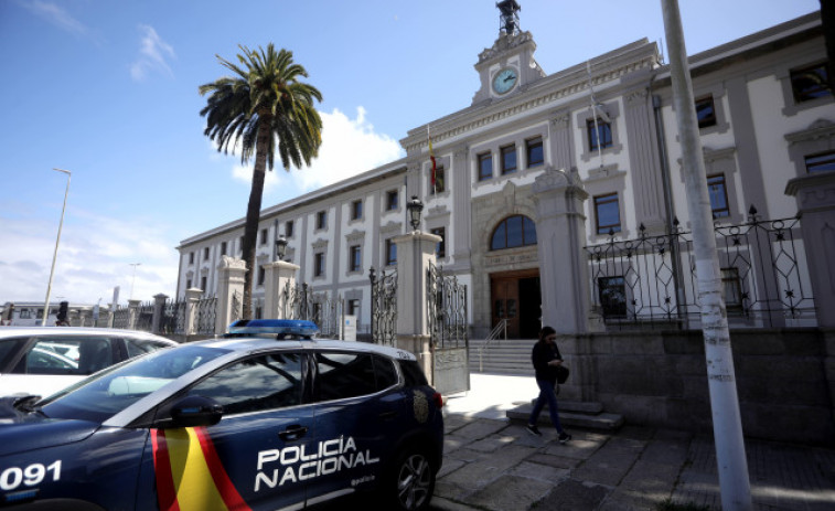 Piden entre 12 y 4 años de cárcel para seis miembros de un grupo que vendía cocaína y heroína en Ferrol