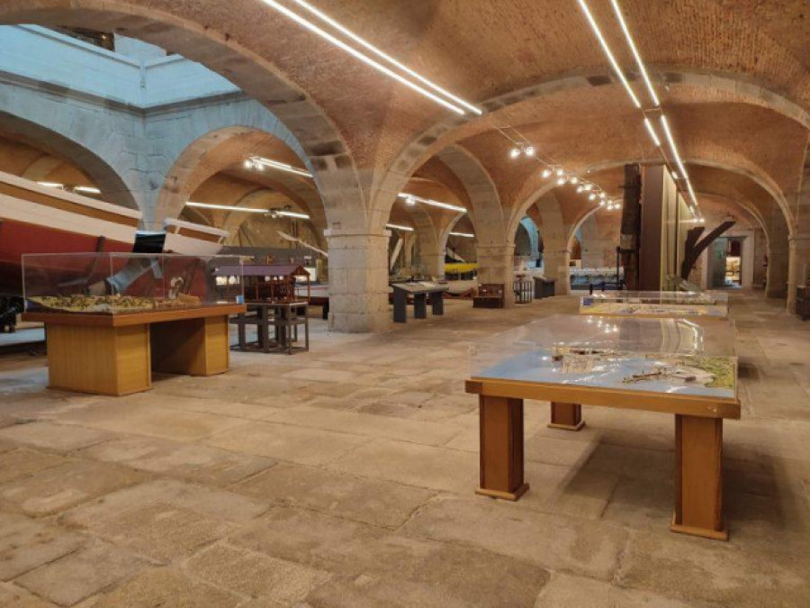 Exponav abre las puertas a la emigración a Reino Unido desde el buque Montserrat
