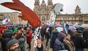 Manifestación contra la contaminación del mar en Santiago