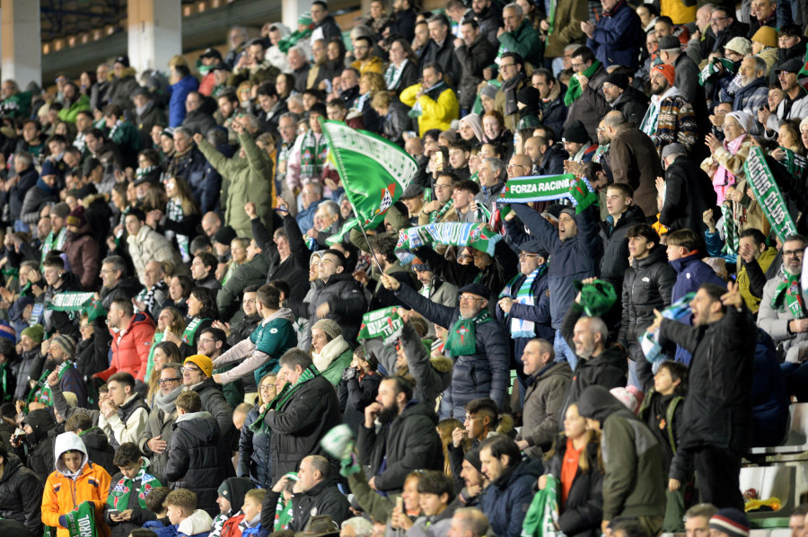 Más de mil aficionados del Racing de Ferrol viajarán a El Molinón