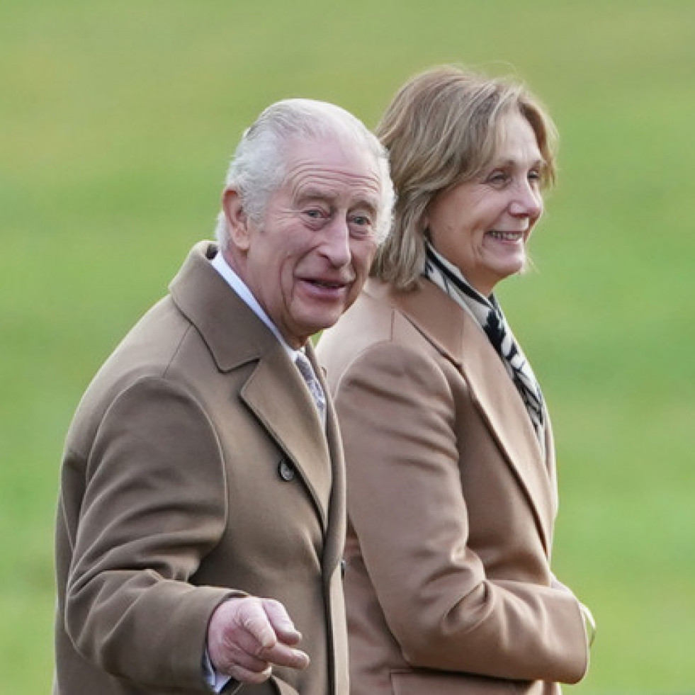 Carlos III volverá a aparecer en público el martes tras su tratamiento contra el cáncer