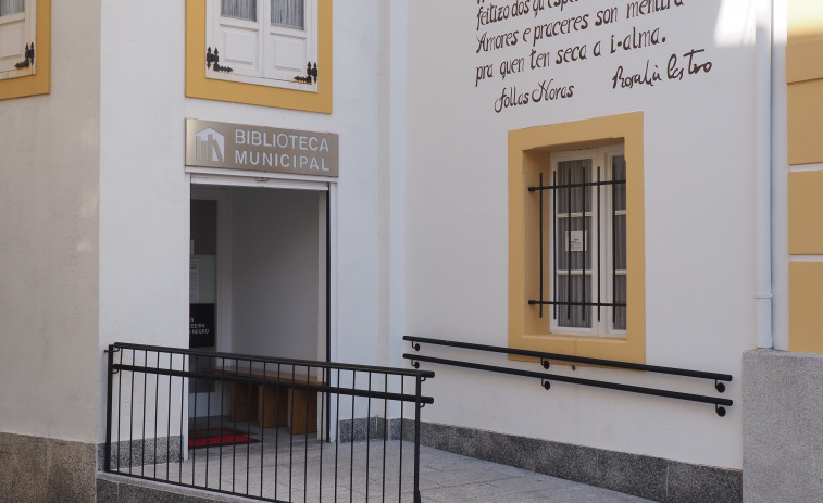 Versos y prosa en gallego adornarán las calles y espacios públicos de Cedeira
