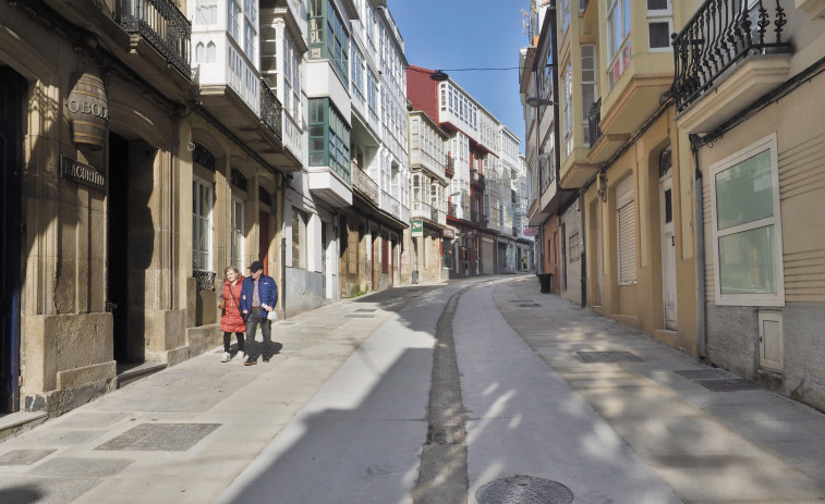 La calle San Francisco de Ferrol, lista para su apertura tras un largo periplo