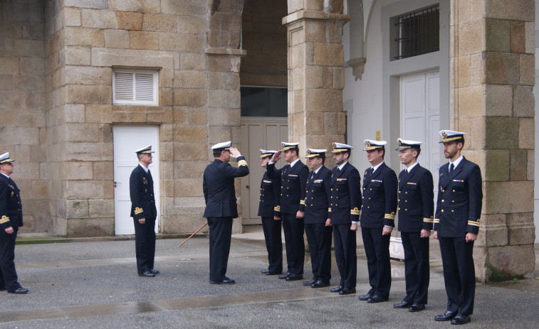 El nuevo Almirante de Acción Marítima visita por primera vez las unidades de Ferrol