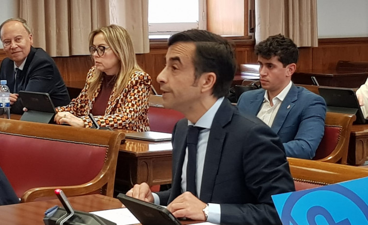 El Senado apoya una moción de Rey Varela para la construcción de un dique cubierto en Navantia Ferrol